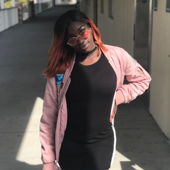 Meet your Posher, Princess - Picture 1 of 1